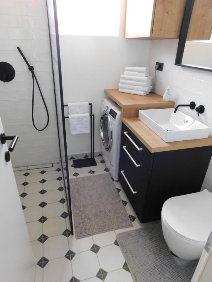 Ljubljanotti Apartman Ljubljana Kültér fotó