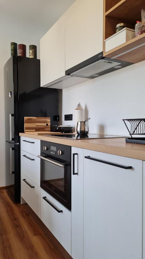 Ljubljanotti Apartman Ljubljana Kültér fotó